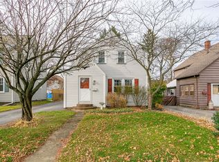 27 Ross St, Rochester, NY 14615