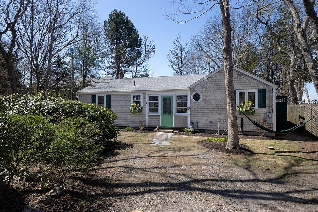 36 Neds Point Rd, Mattapoisett, MA 02739 MLS 73152171 Zillow