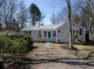 36 Neds Point Rd, Mattapoisett, MA 02739