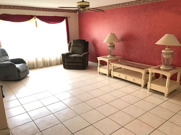 2nd image of 4470 Longbow Dr