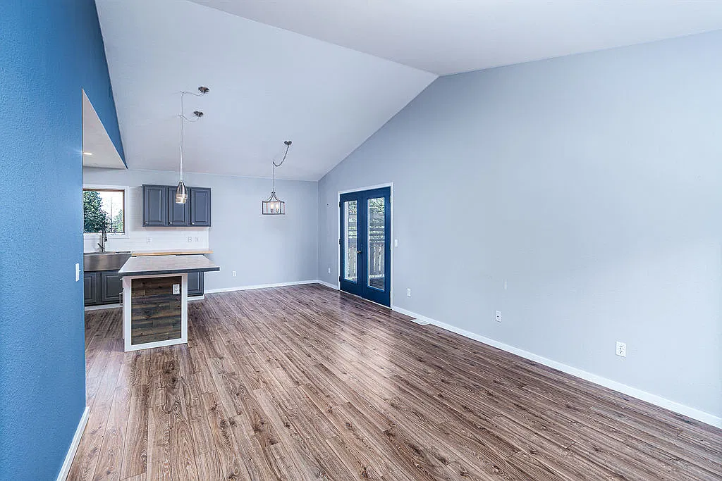 3 bed, 2170 sqft, $3,500 — Photo 4