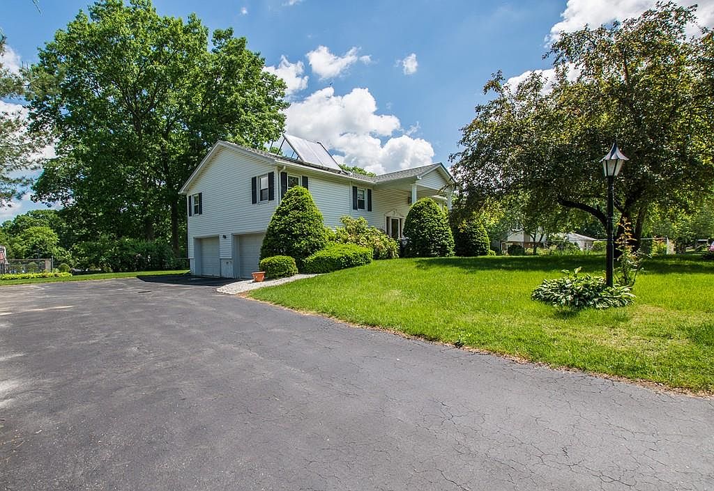 8 Jimton Ln, Dudley, MA 01571 Zillow