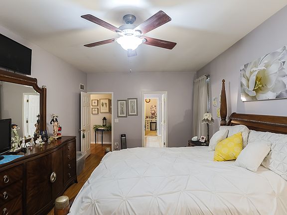5th image of 2257 W Forest Cove Dr