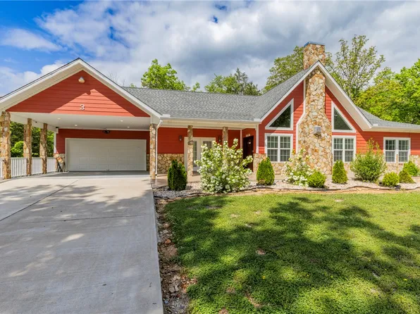 3 Leatherwood Dr, Holiday Island, AR 72631