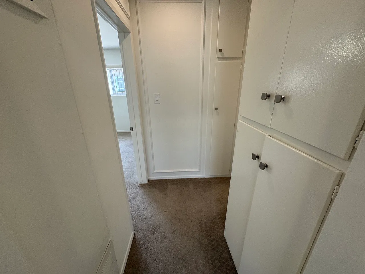 2 bed, 900 sqft, $2,295 — Photo 4