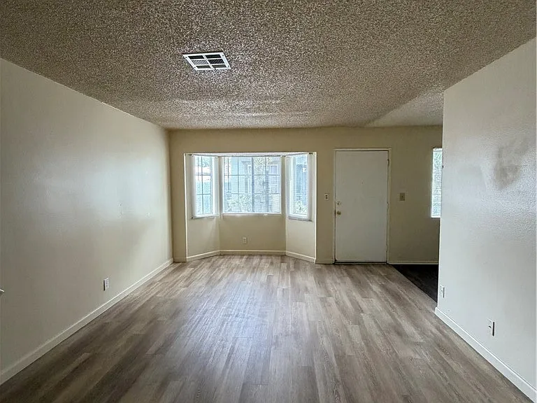 7947 Garfield Ave #F — Photo 8
