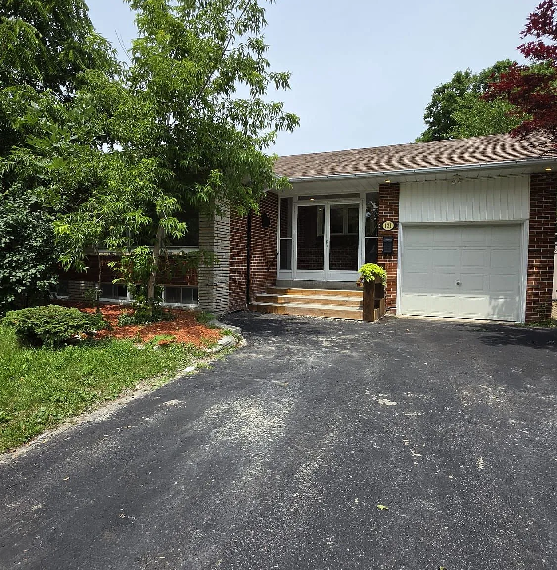 3 bed, $3,390 — Photo 1