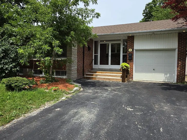 121 Trayborn Dr #MAIN — Photo 1