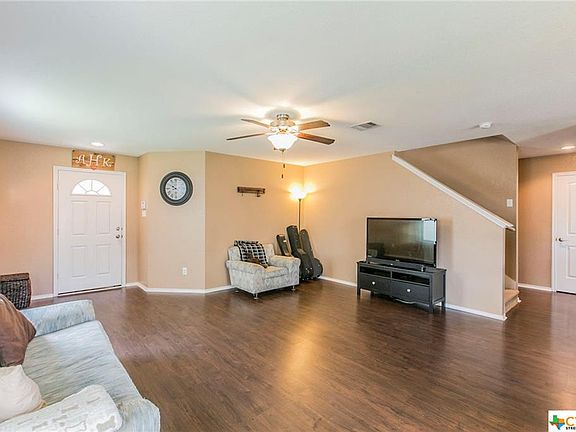 5th image of 9142 Sage Loop Ct