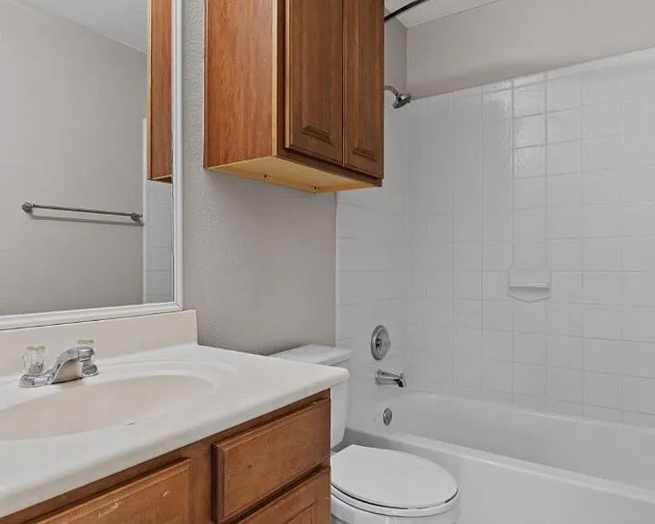 3417 Savage Springs Dr — Photo 28