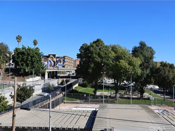 1526 E 1st St, Los Angeles, CA 90033