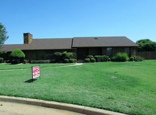221 Pheasant Cir, Altus, OK 73521