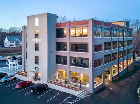 5 Ferry St
