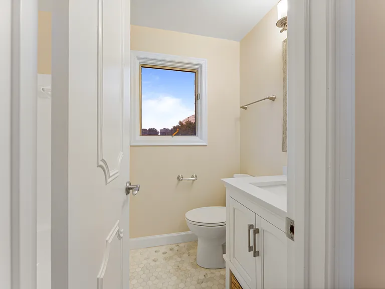 1416 12th St N #A — Photo 46