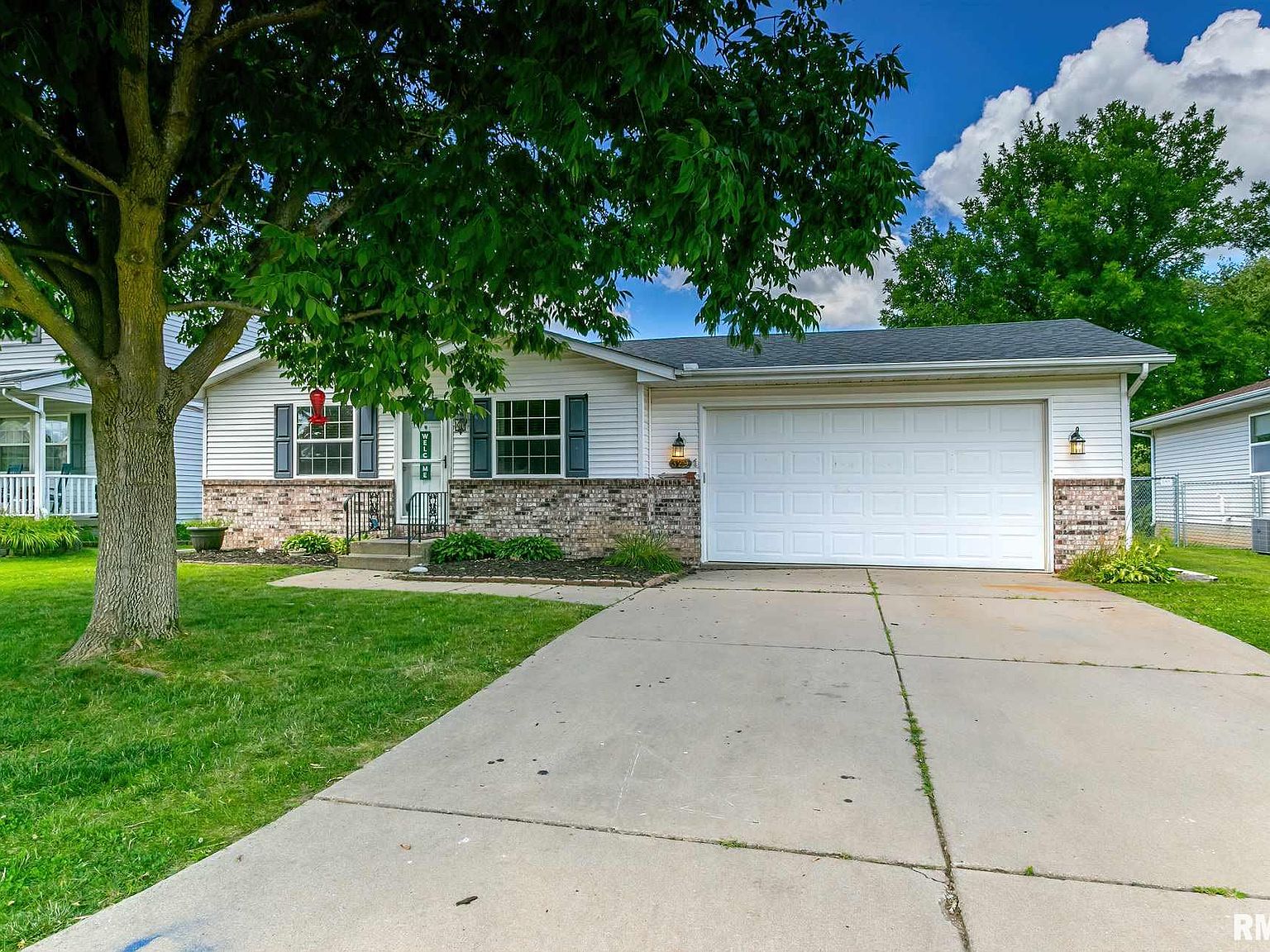 329 Sullivan Dr, Colona, IL 61241 Zillow