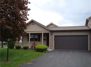 2 Brimley Mnr, Rochester, NY 14612