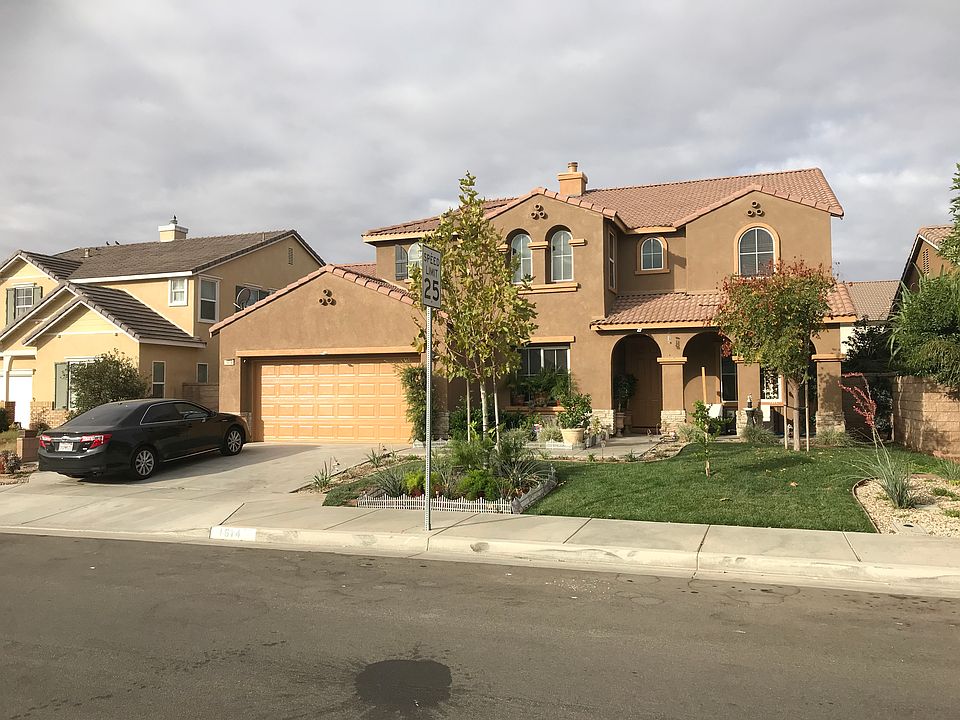 2nd image of 1814 Darlington Ln