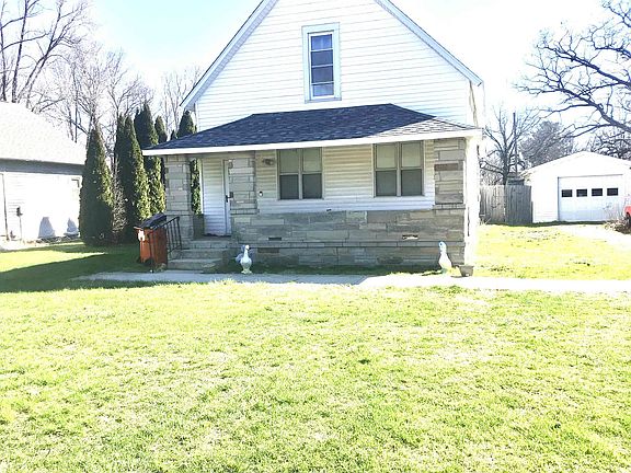 2nd image of 713 S Franklin St
