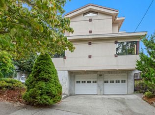 125 NW 48th St, Seattle, WA 98107