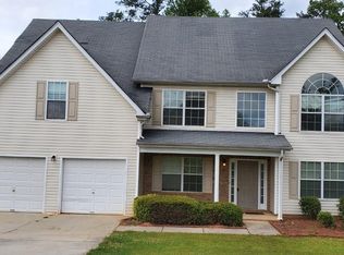 534 Pernell Dr, Hampton, GA 30228
