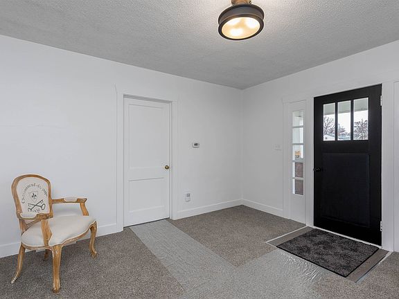 5th image of 4124 N Normandie St
