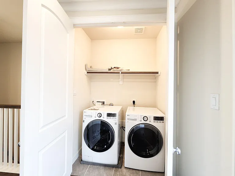 10717 Madden Oaks Pl — Photo 32