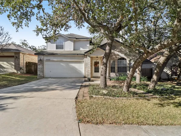 15727 Knollrun, San Antonio, TX 78247