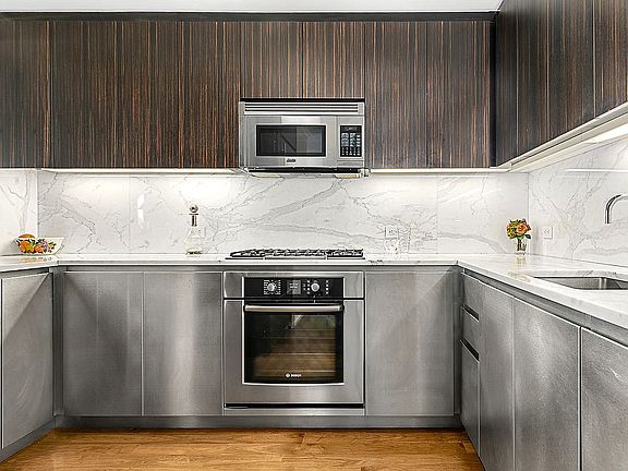 5th image of 515 E 72nd St APT 39A