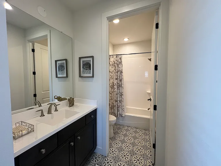 17226 W Edinburg St — Photo 17