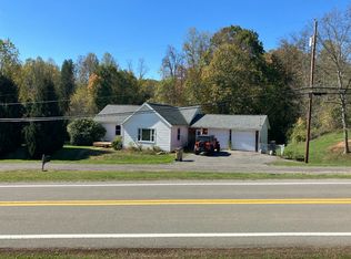 643 Old Mill Rd, Weston, WV 26452
