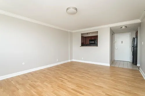 1410M Columbia Rd #8H Photo 1