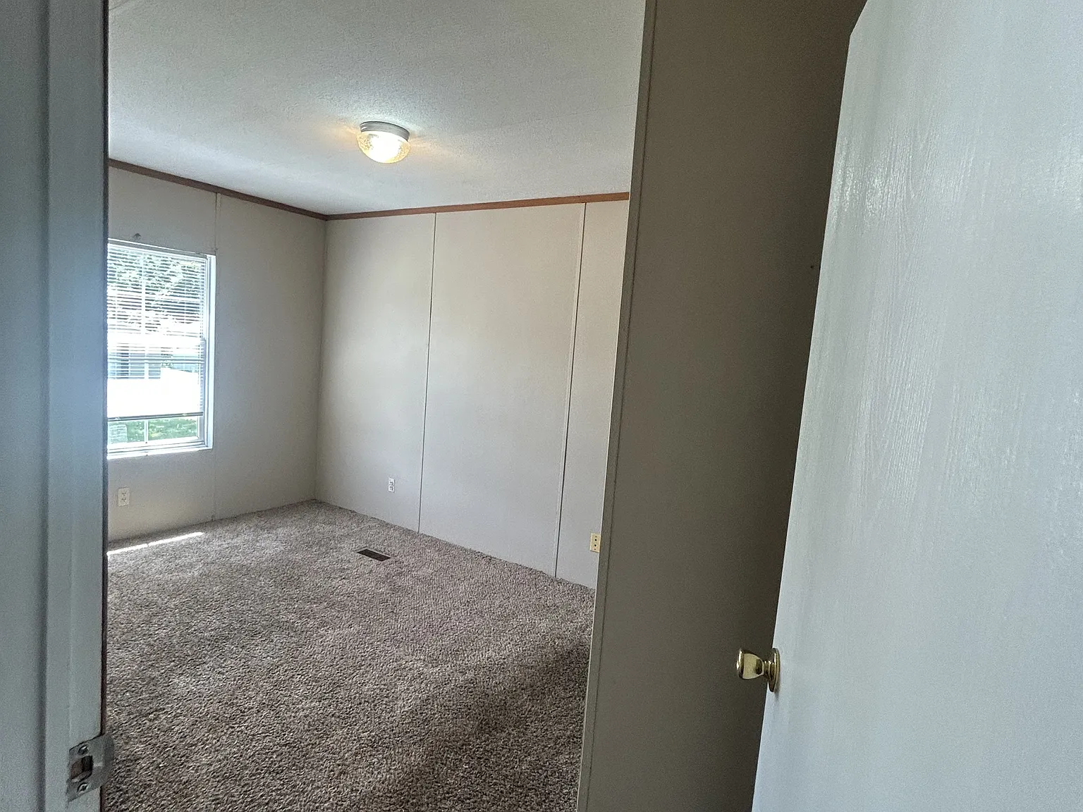 105 Zackary Street - 1 — Photo 3