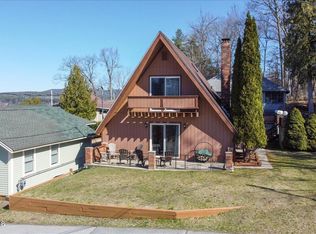 1 Racawana Rd, Lake George, NY 12845
