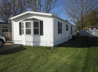 2103 2nd St N, Wahpeton, ND 58075