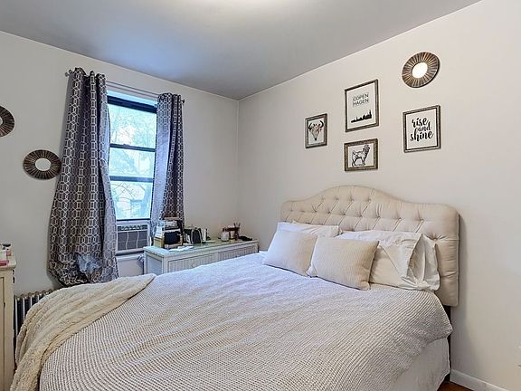 5th image of 313 W 19th St APT 41