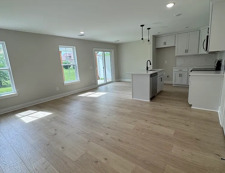 1156 Malinda Ln #37 — Photo 2