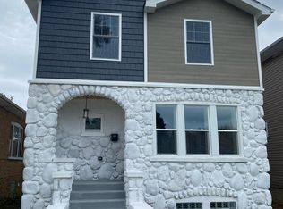 3207 Maple Ave, Brookfield, IL 60513