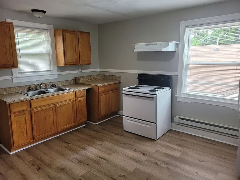 412 Forrest Ave — Photo 7