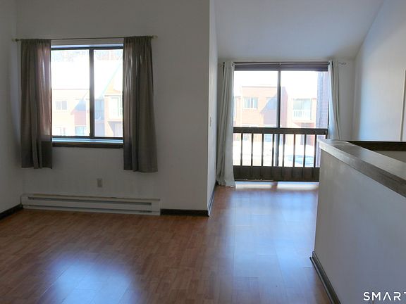 2nd image of 279 Redstone Hill Road APT 58