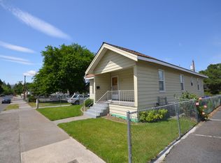 117 E 8th St #B, The Dalles, OR 97058