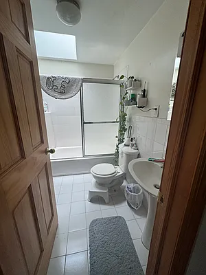 Rented by Compass | media 19