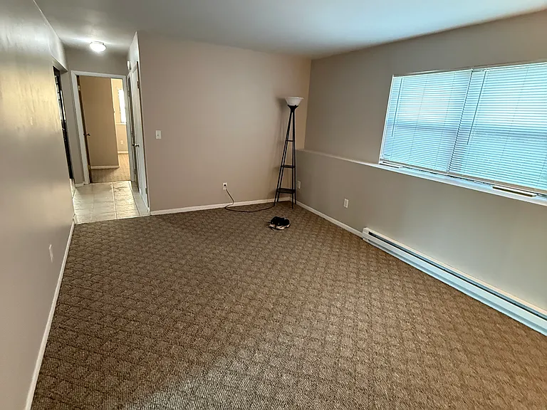 422 Spring St #1 — Photo 5