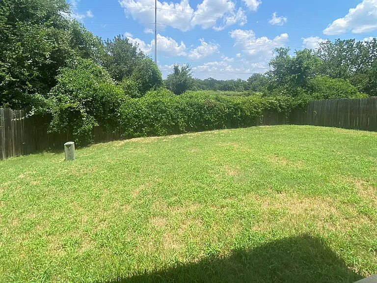 2908 Horseback Ct — Photo 15