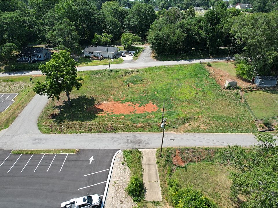 1st image of 245 & 301 Railroad St