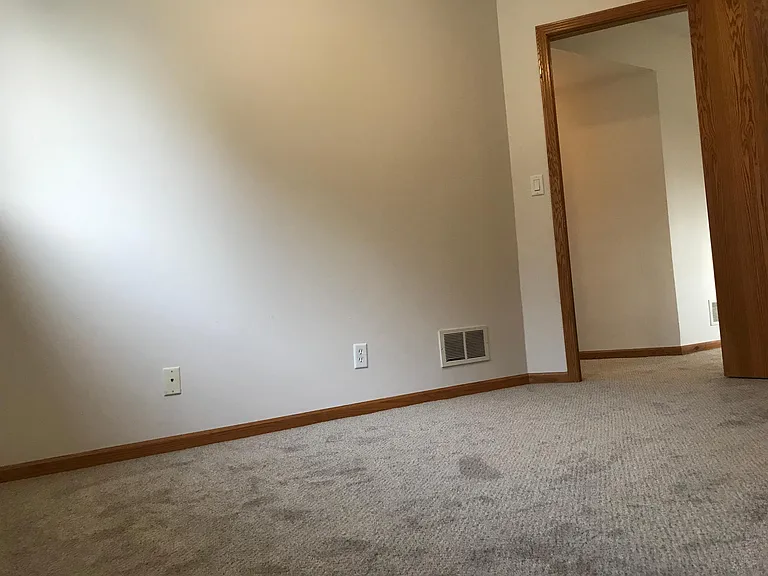 Downstairs Bedroom 1