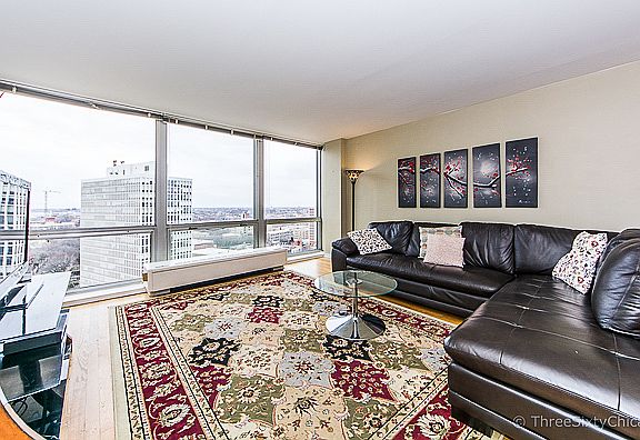 4th image of 2400 N Lakeview Ave APT 1806
