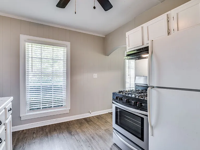 2156 S Santa Fe St — Photo 5