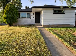 734 Chestnut St, Cheney, WA 99004