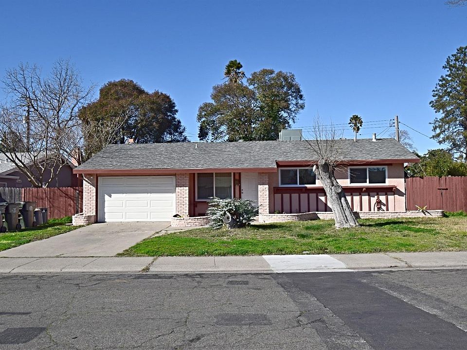2nd image of 7584 Titian Pkwy