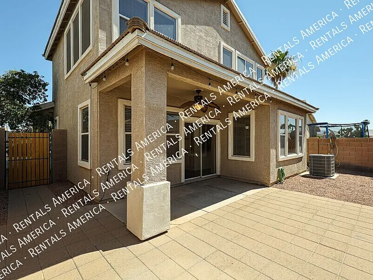 8757 E Lomita Ave — Photo 28